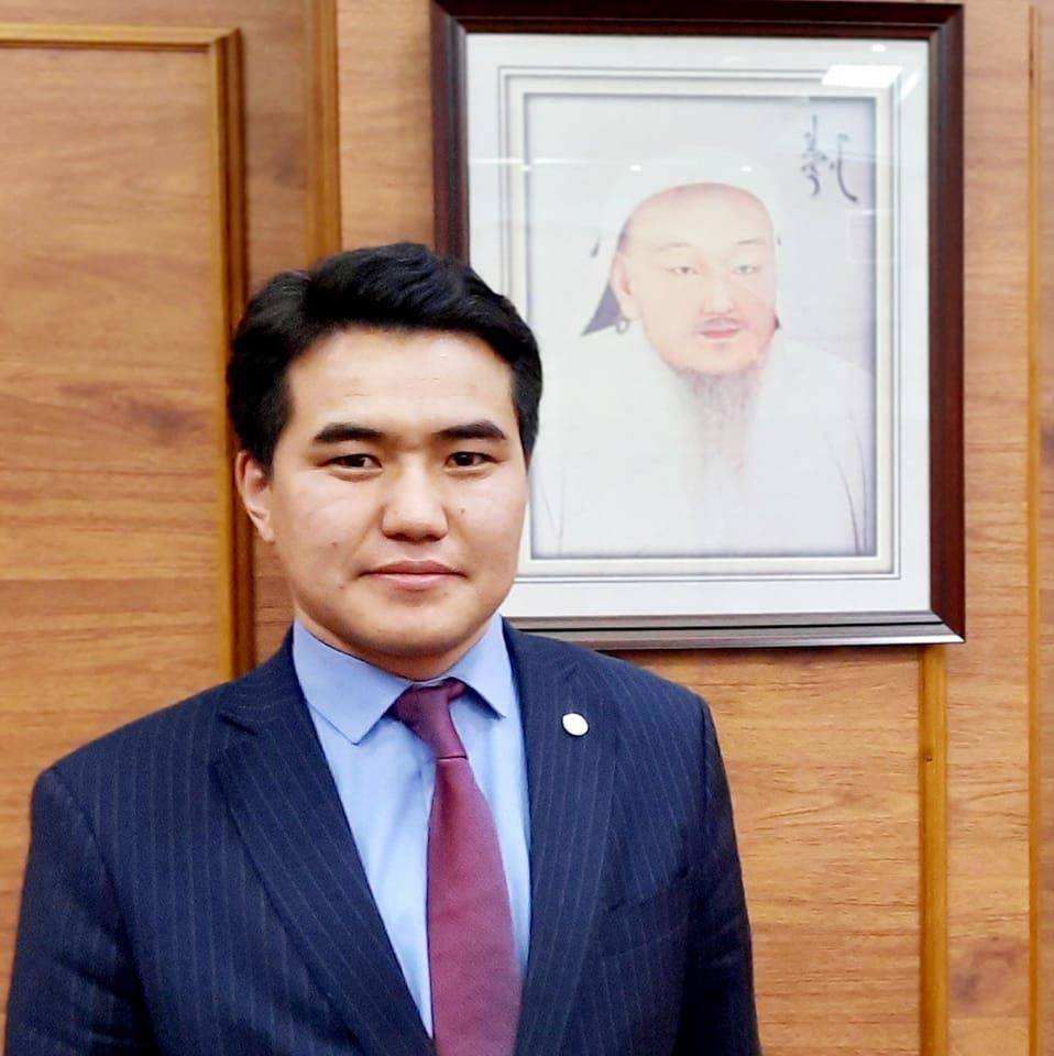 Б.Мөнх-Эрдэнэ